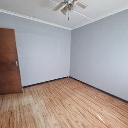To Let 3 Bedroom Property for Rent in Ravensmead Western Cape